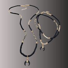 Load image into Gallery viewer, SANTORINI DELTA NECKLACE