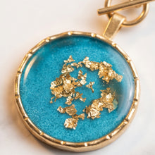 Cargar imagen en el visor de la galería, CAPRI MEDALLION