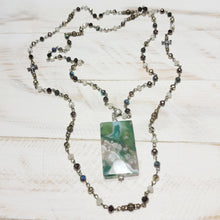 Load image into Gallery viewer, AGATE PLUMES